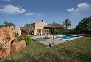 Villas in Pollensa