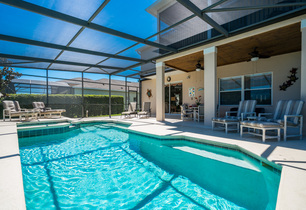 Sun deck and swimming pool